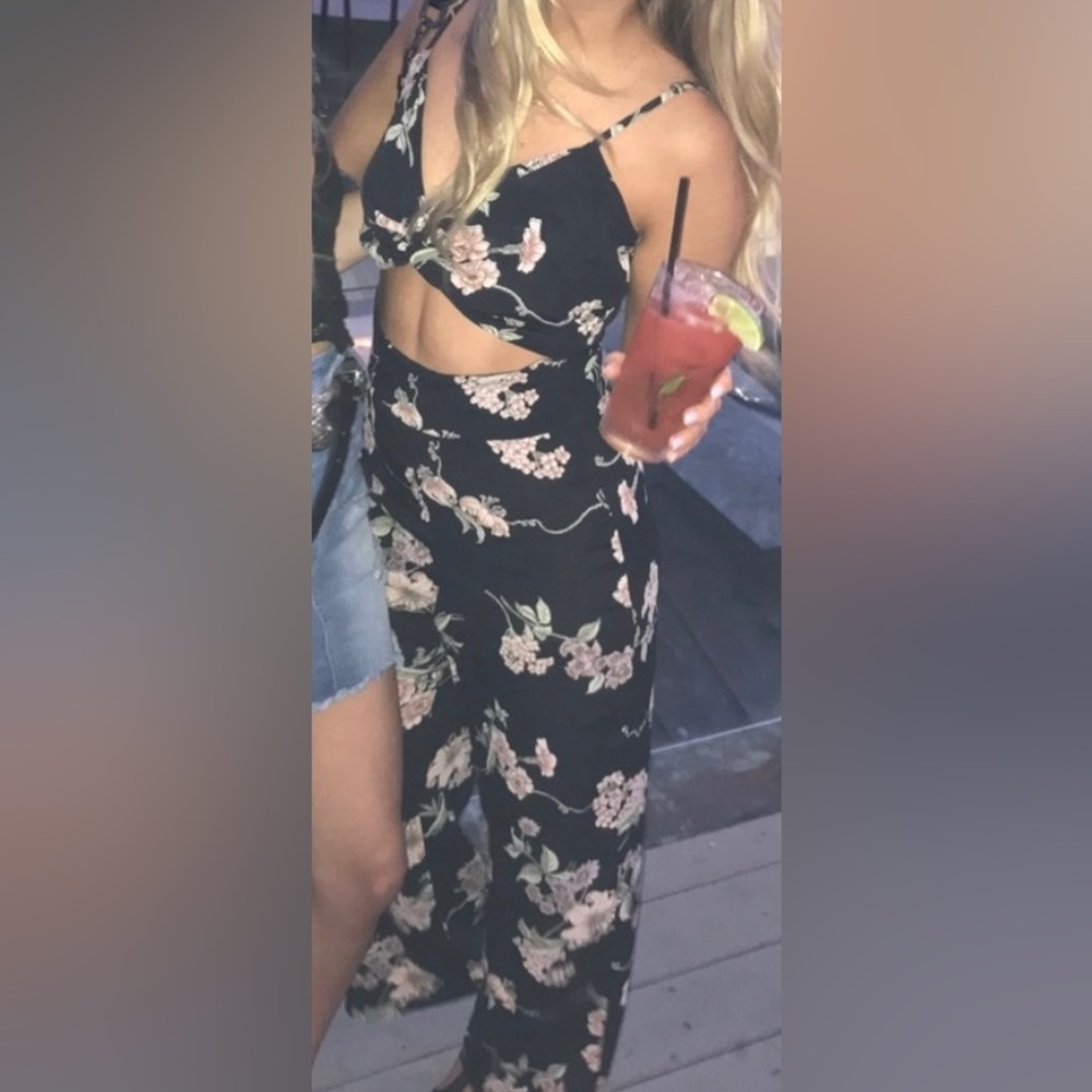 Flynn skye floral romper NWT